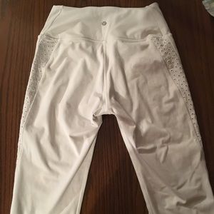 White Cropped Lululemon Leggings